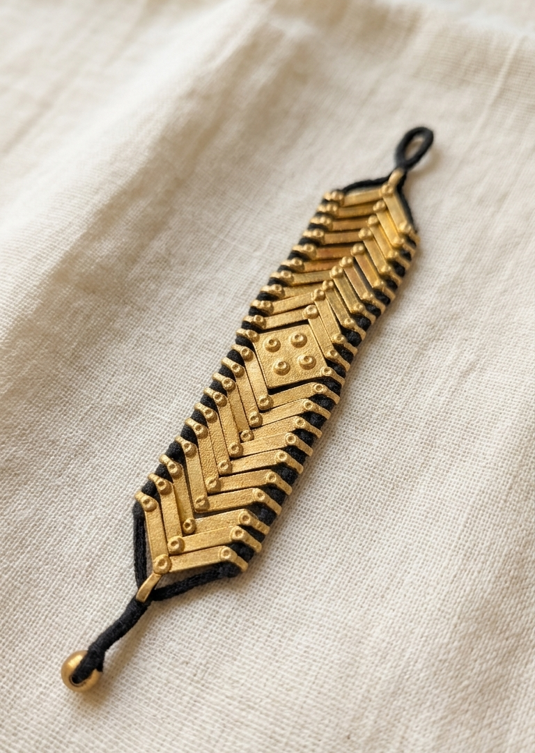 Aabroo Brass Bracelet