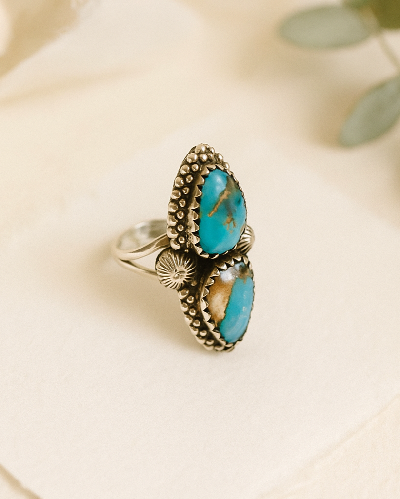 Spiny Oyster Turquoise Gemstone Sterling Silver Ring