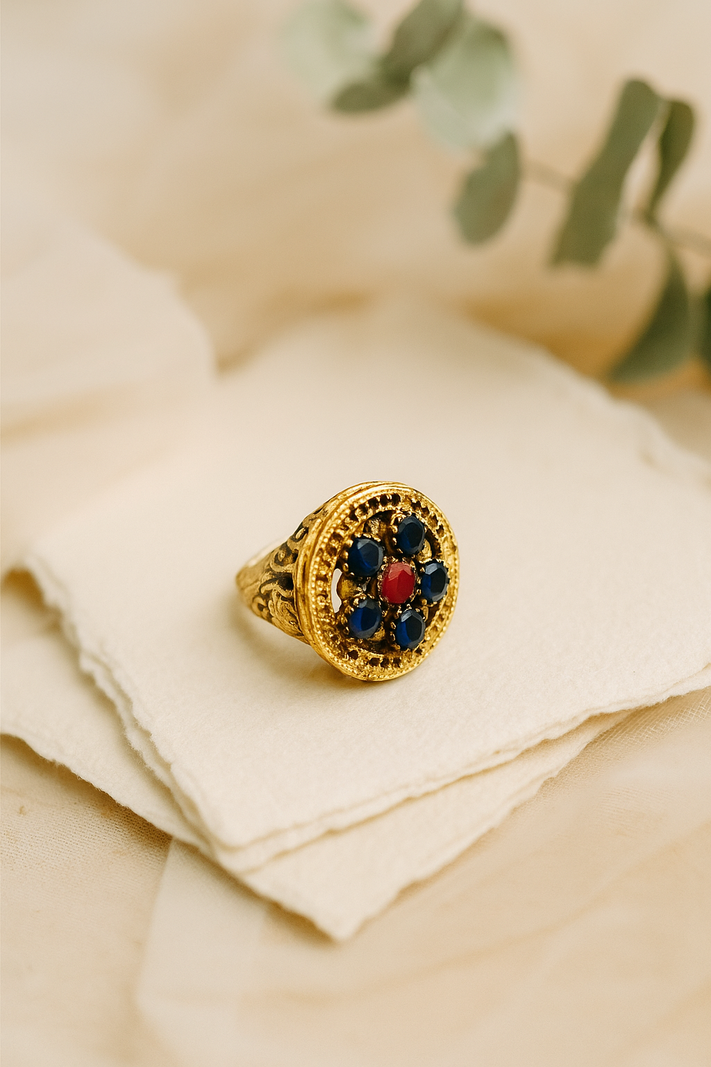 Neeli Vintage Ring