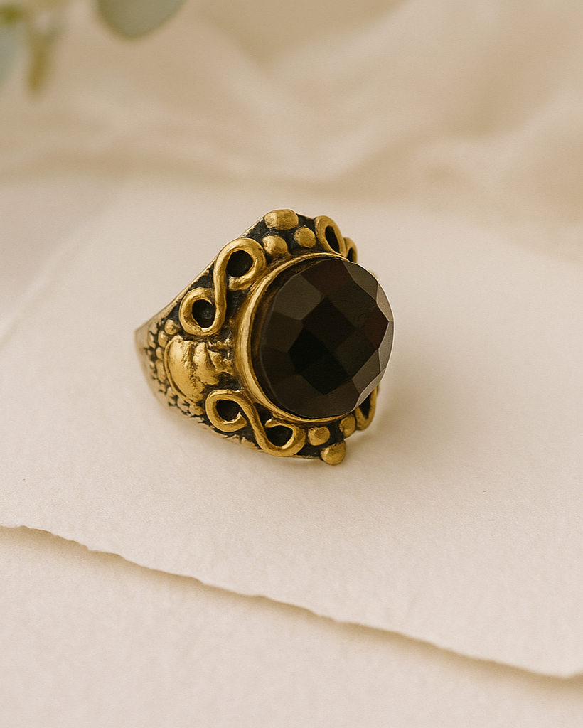 Mudra Vintage Ring