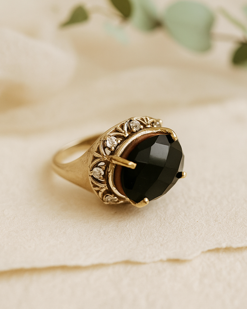 Saham Vintage Ring