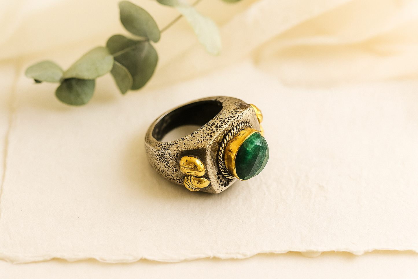 Veena Vintage Ring