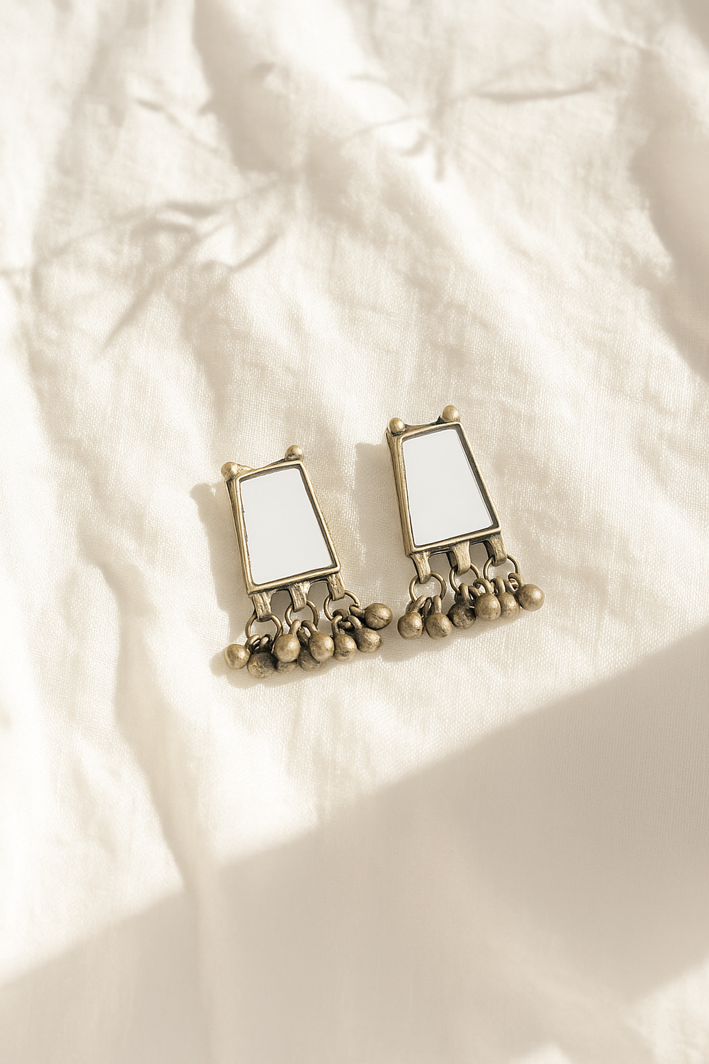Veena Trapezium Earrings