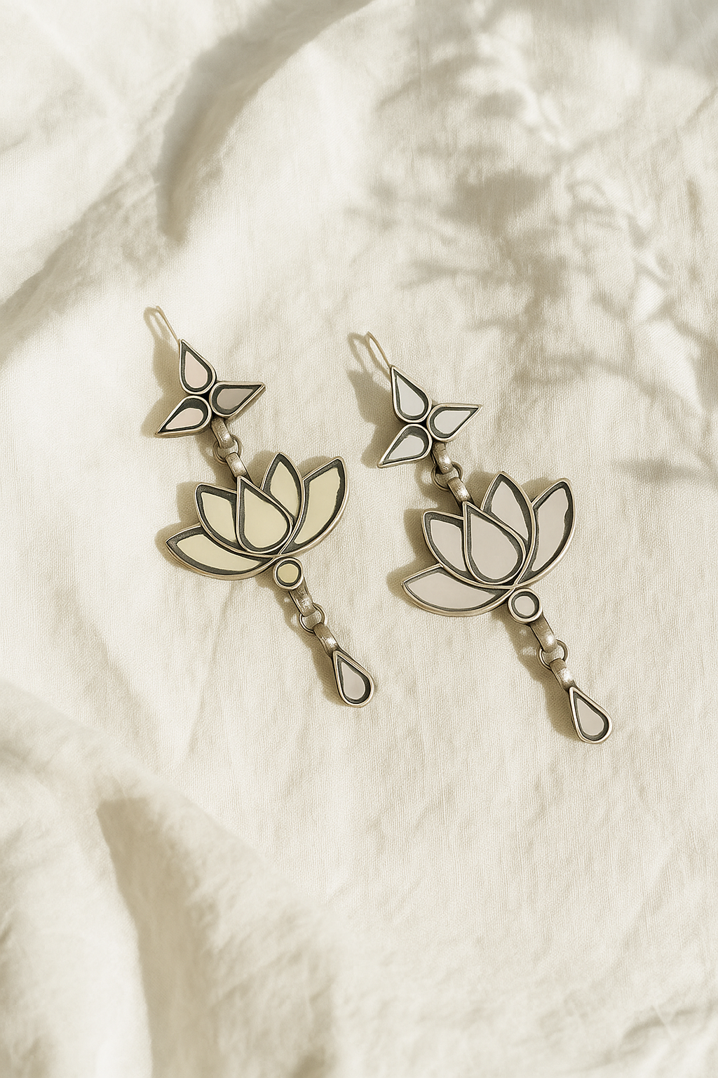 Heer Glass Earrings