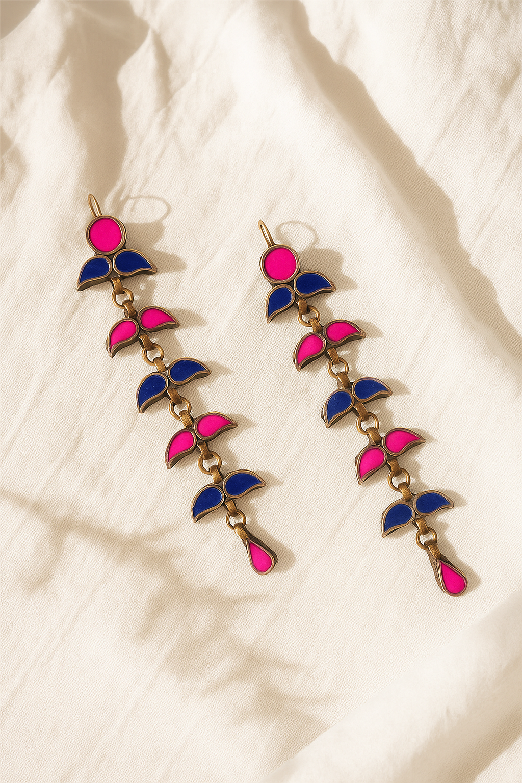 Tilisma Glass Earrings