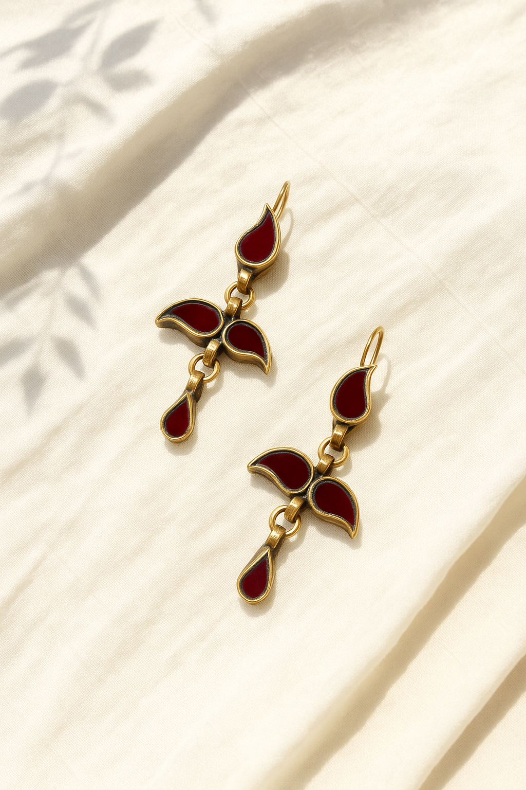 Ravayat Glass Earrings