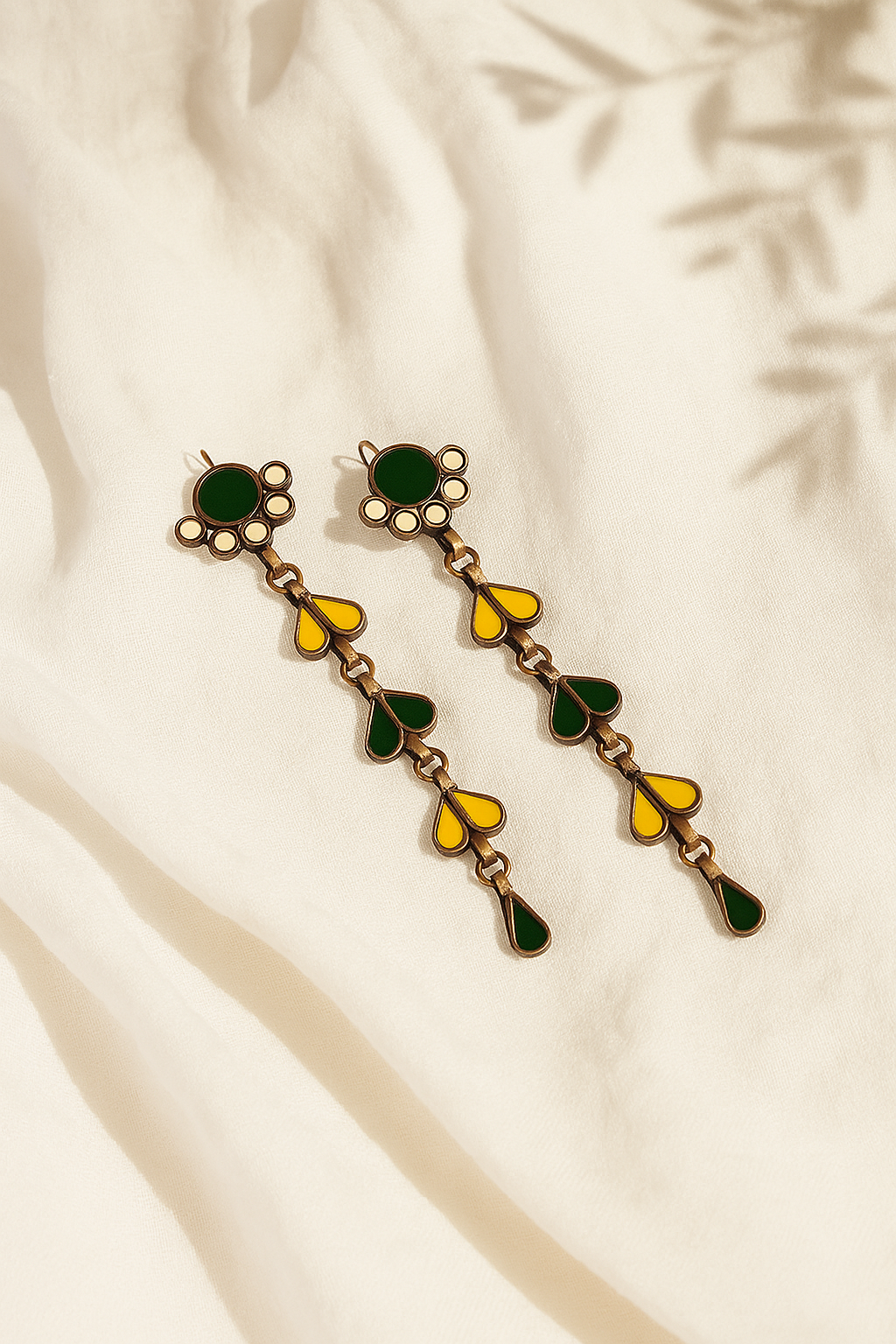 Manjari Glass Earrings