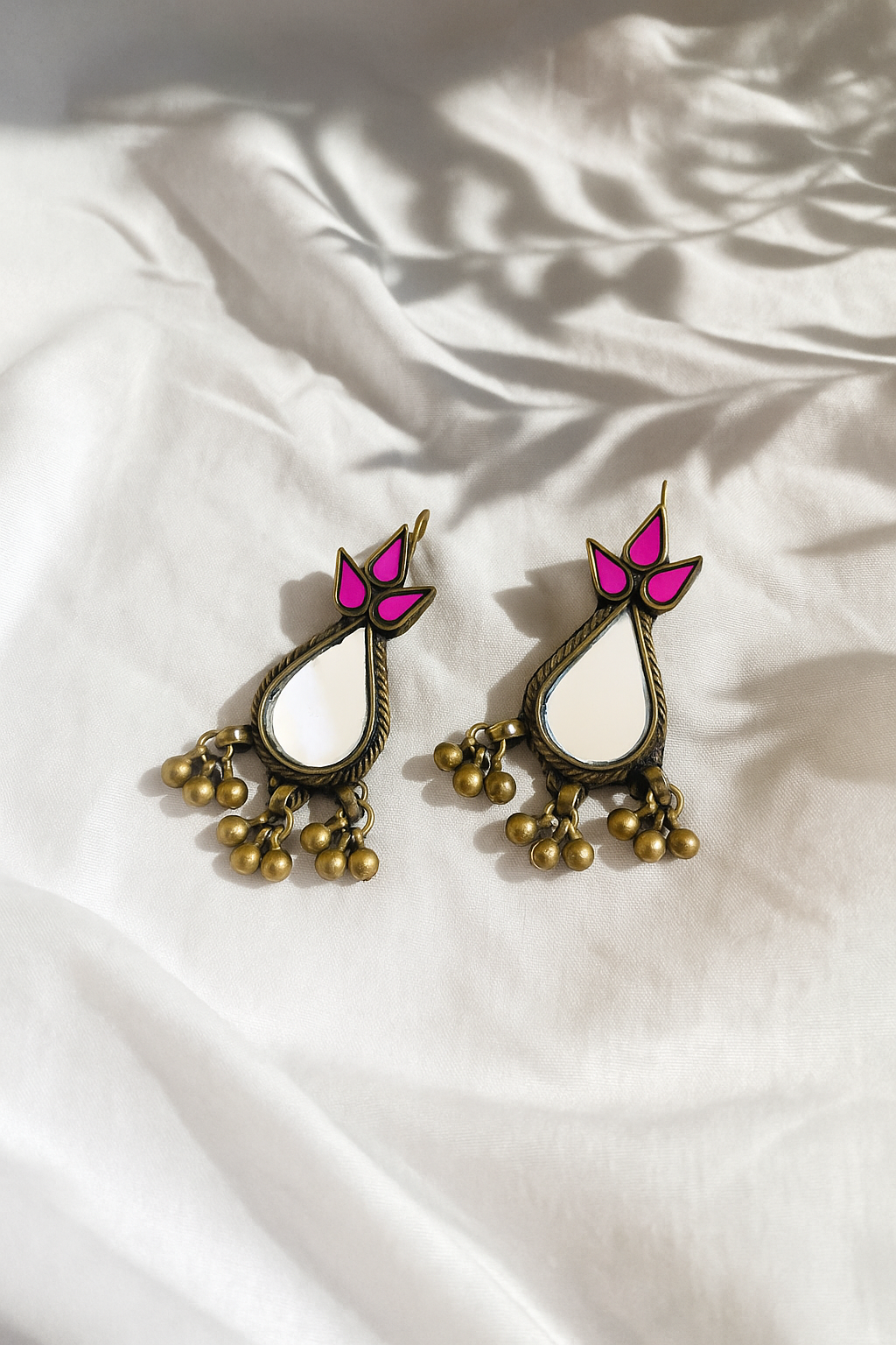 Noor Glass Earrings