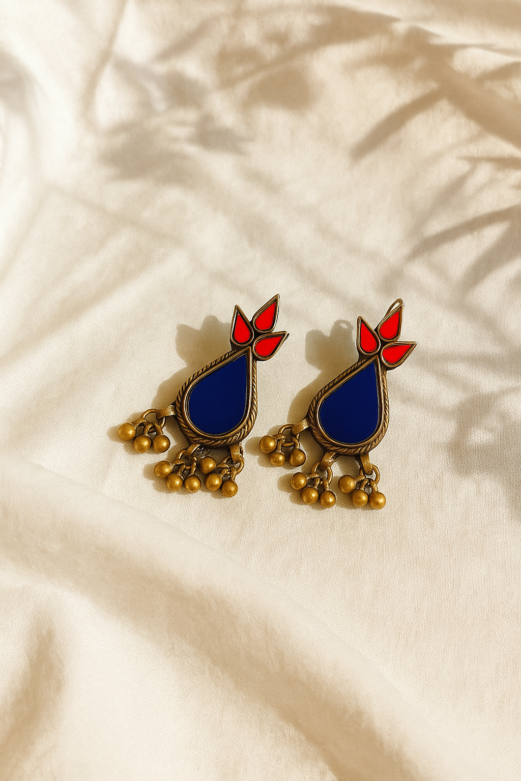 Noor Glass Earrings