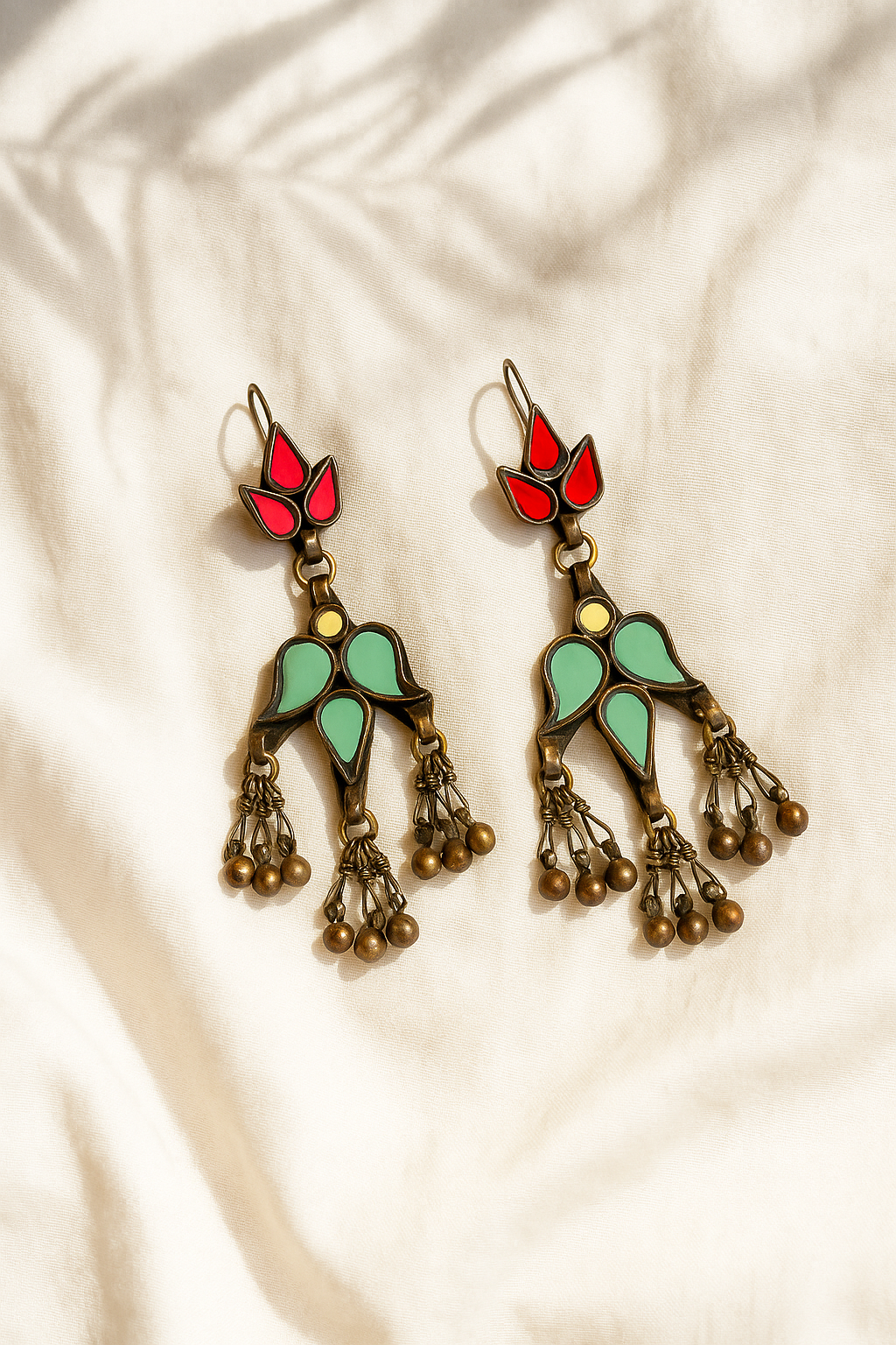 Zeenat Glass Earrings