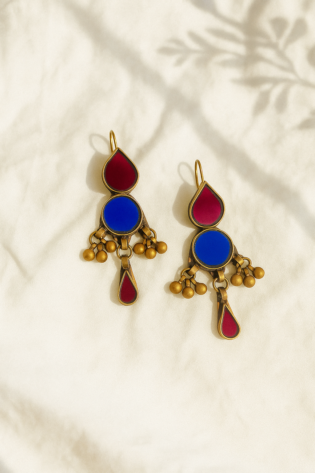 Kaanch Glass Earrings