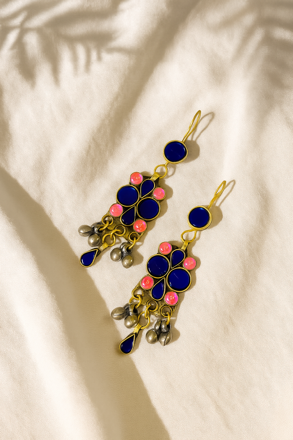 Alfaaz Glass Earrings