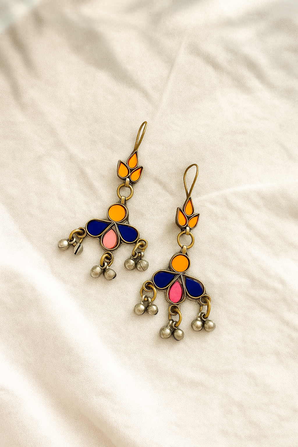 Dinaya Glass Earrings