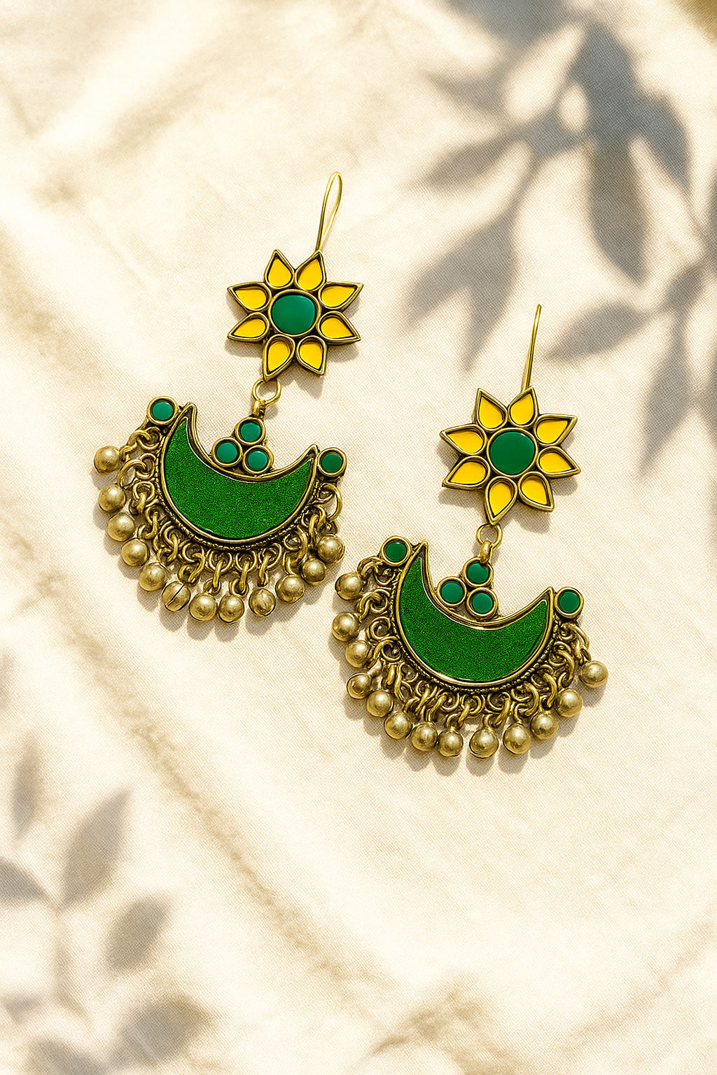 Vinita Glass Earrings