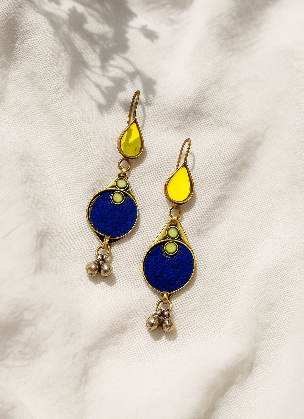 Fitrat Glass Earrings