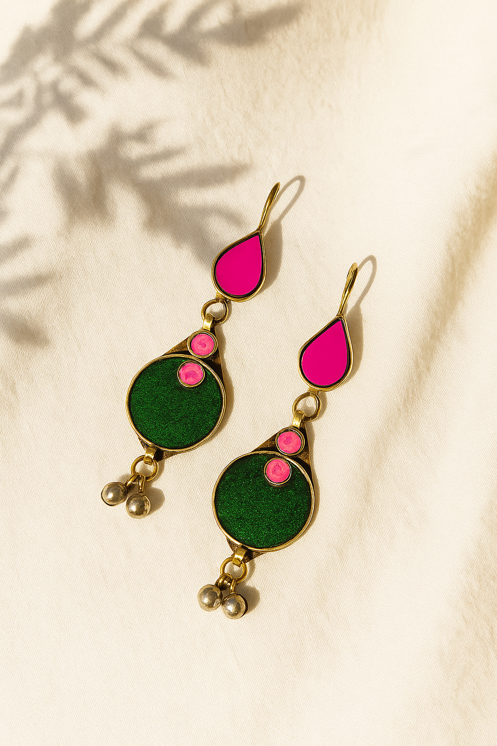 Fitrat Glass Earrings