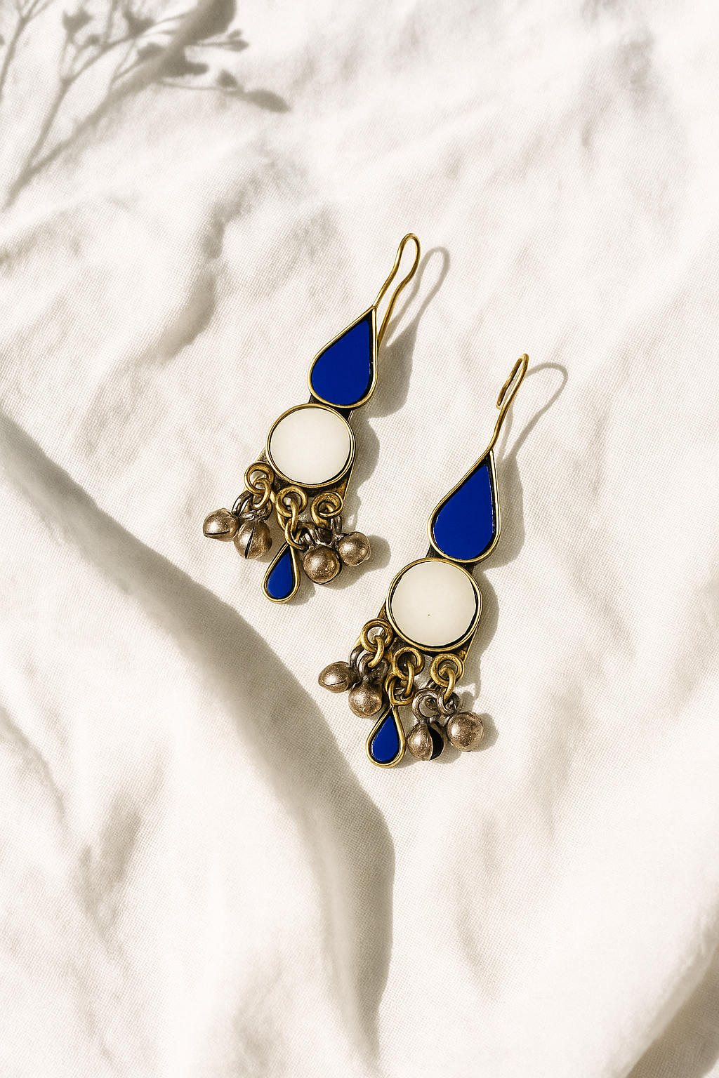 Manju Glass Earrings