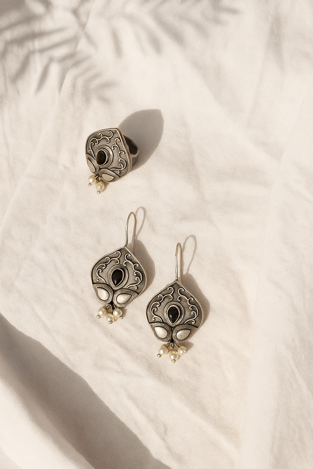 Bela Oxidised Earrings Ring set