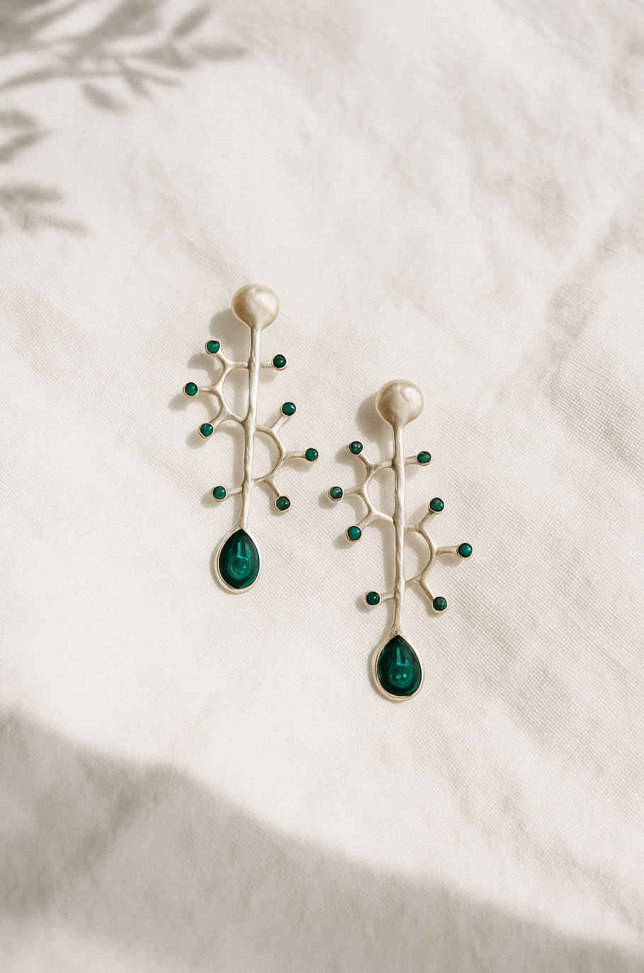 Itar Zamak Earrings