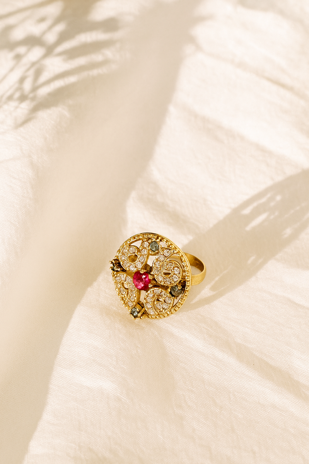 Nathiya Vintage Ring