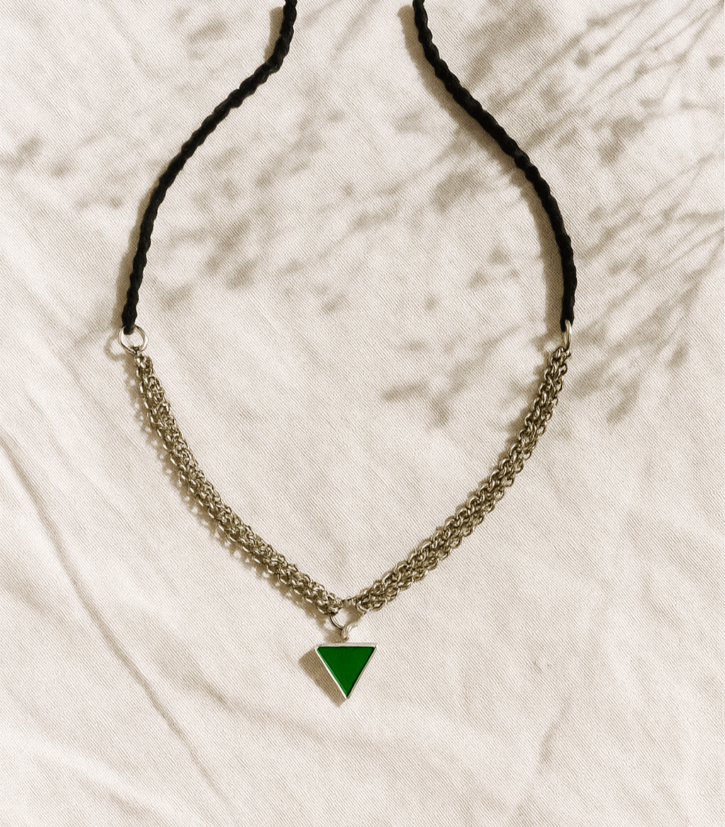 Madhura Glass Choker