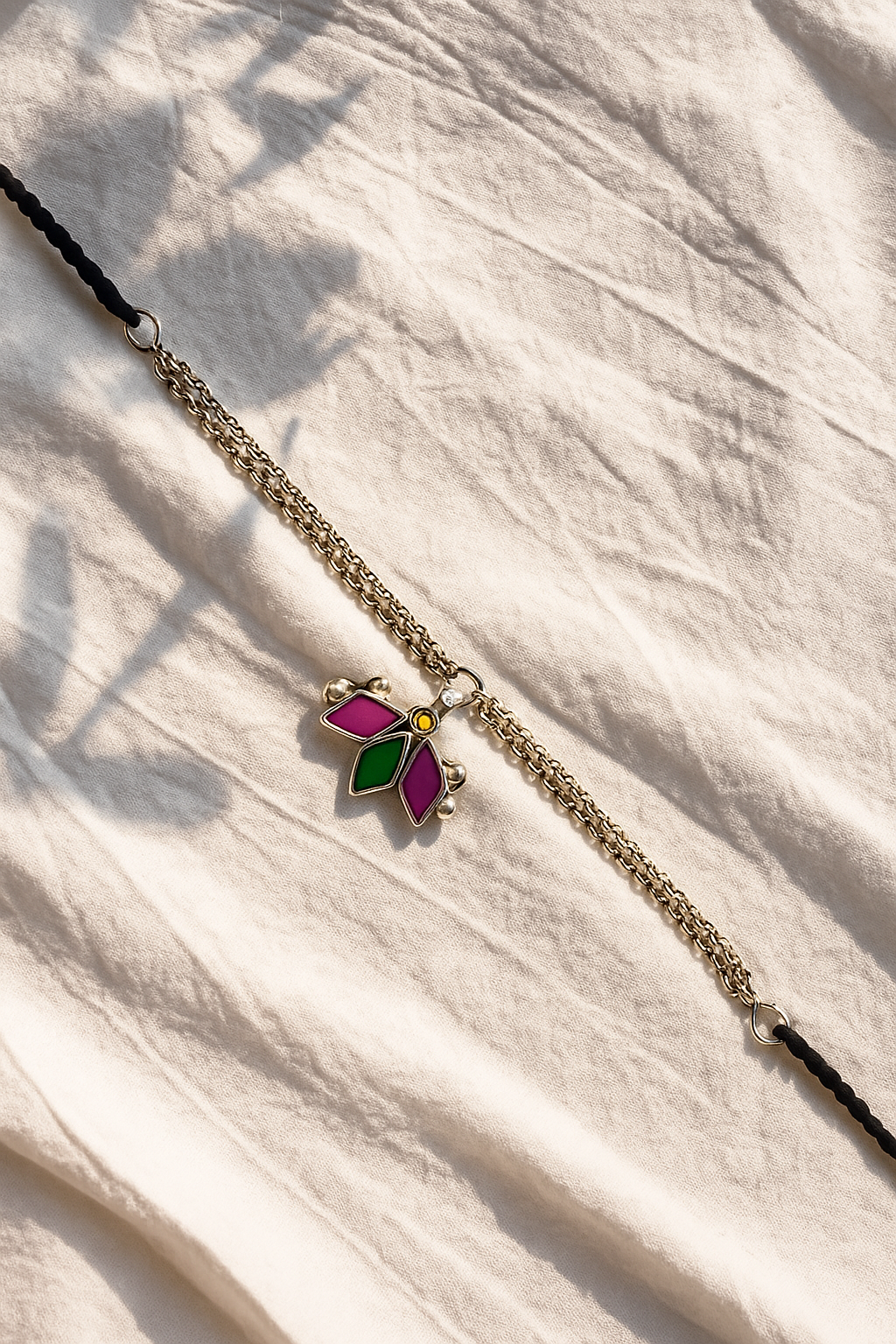 Sannata Glass Choker