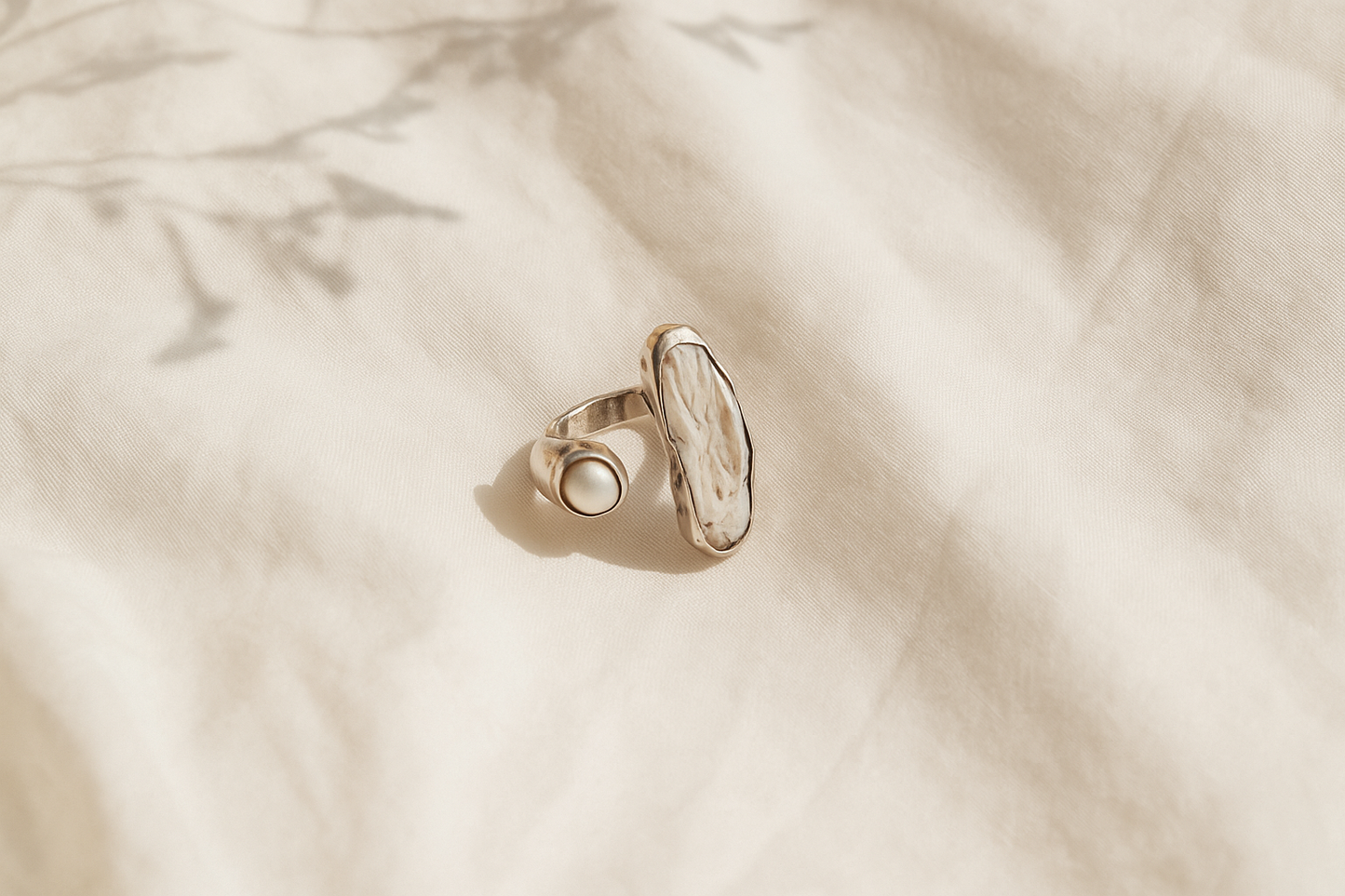 Mother of Pearl Gemstone Sterling Silver Ring
