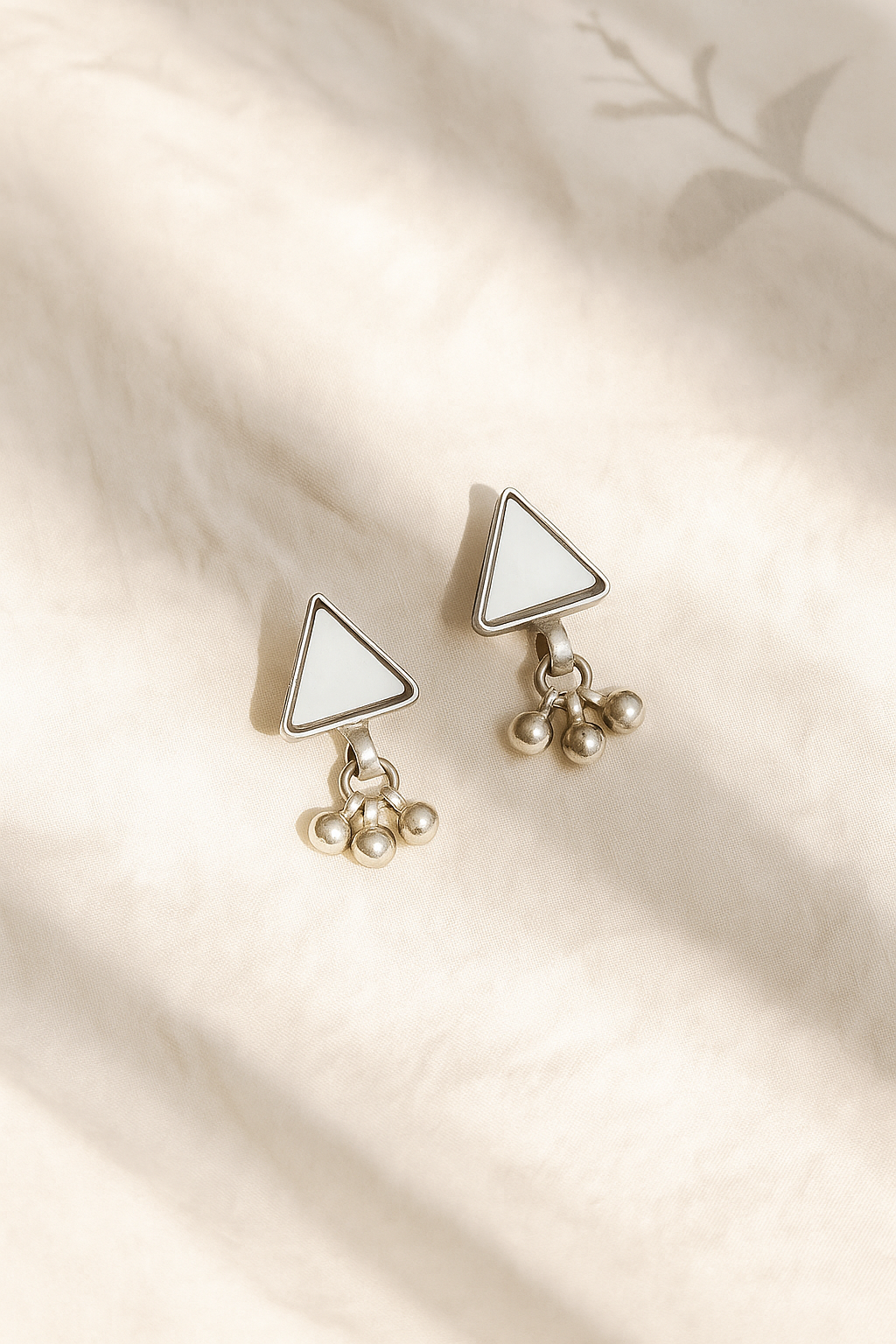 Allam Glass Earrings