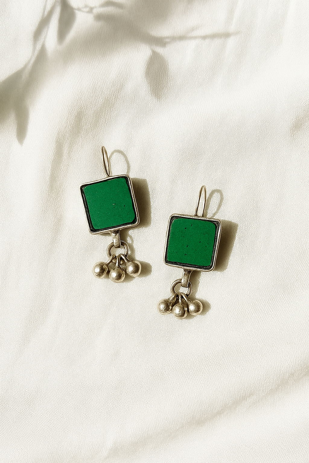 Nayab Glass Earrings