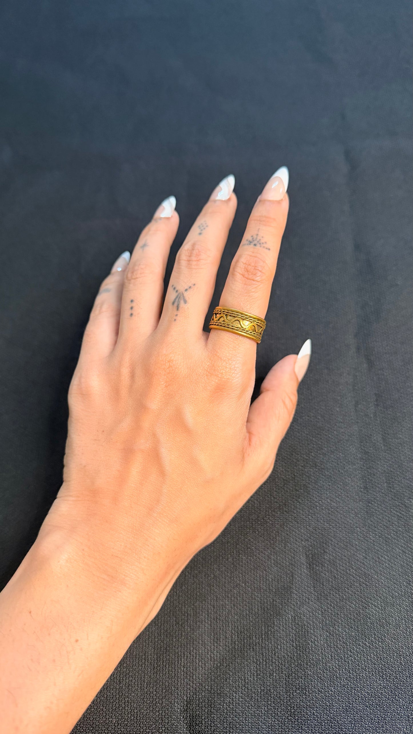 Ratnagiri Adjustable Ring