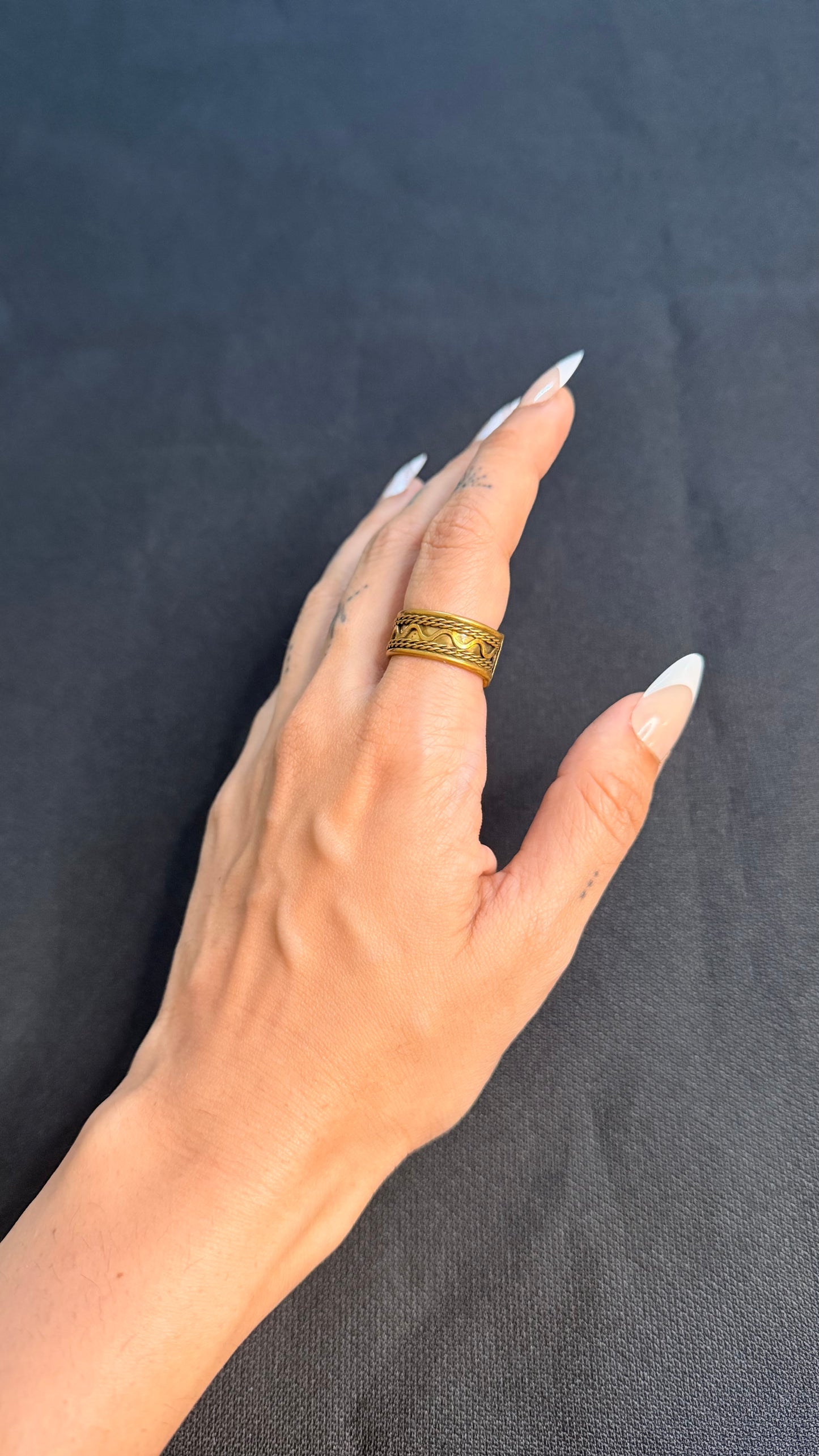 Ratnagiri Adjustable Ring