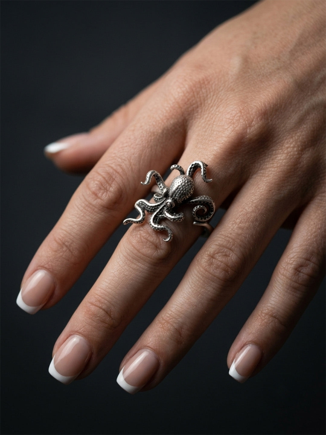 Okhai Zamak Ring