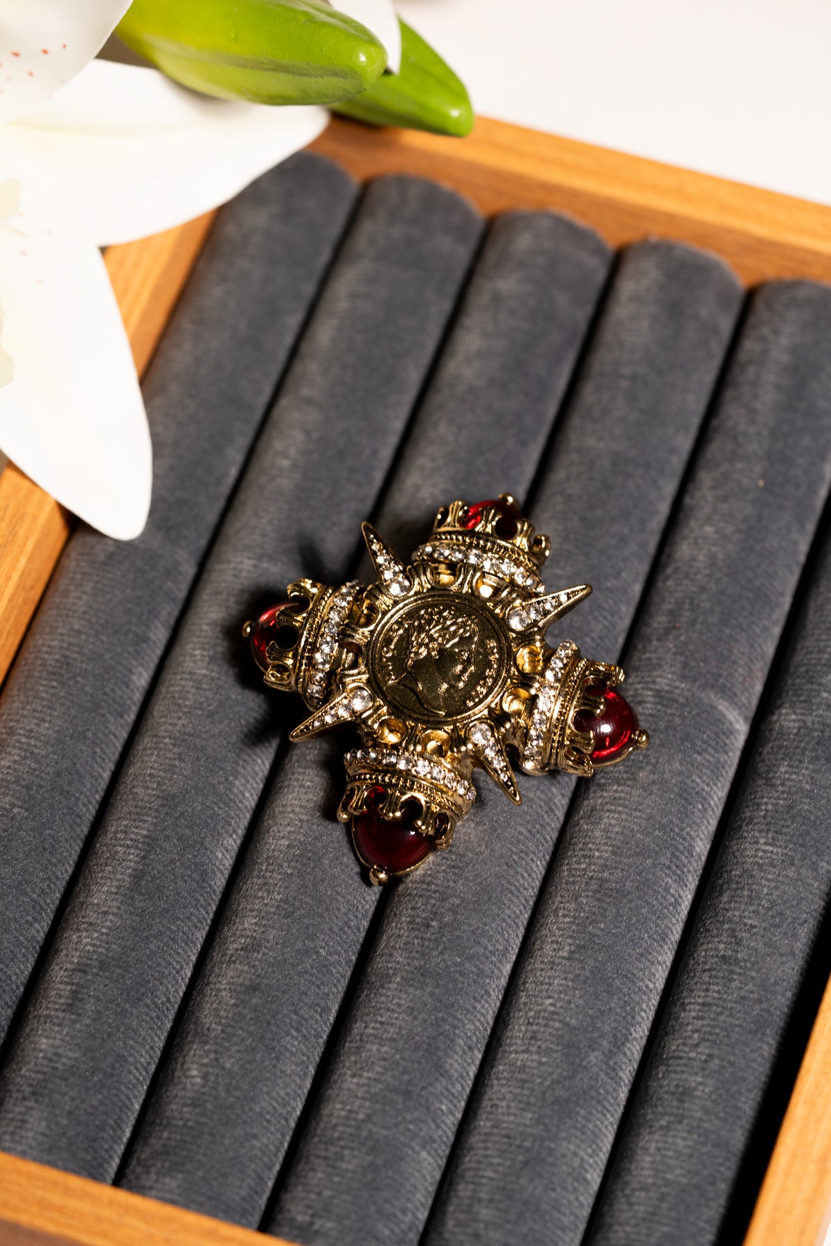 Victorian Antique Brooch