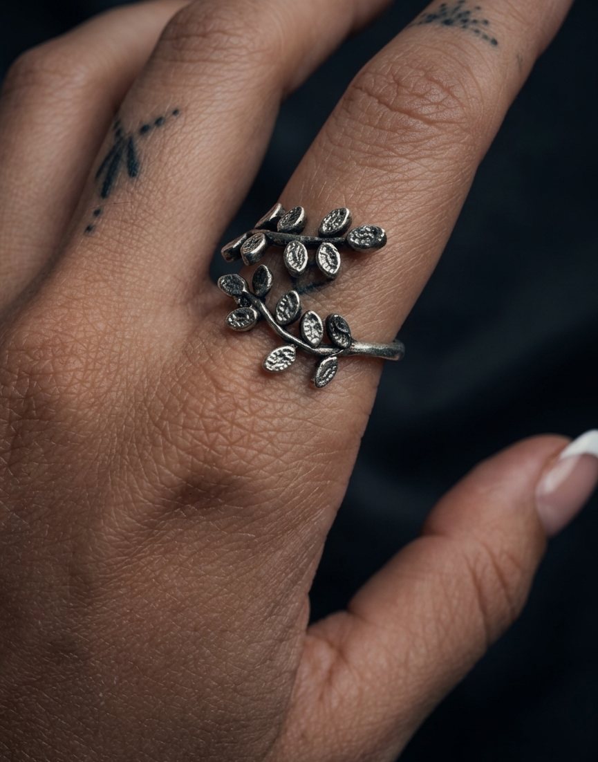 Mitu Zamak Ring
