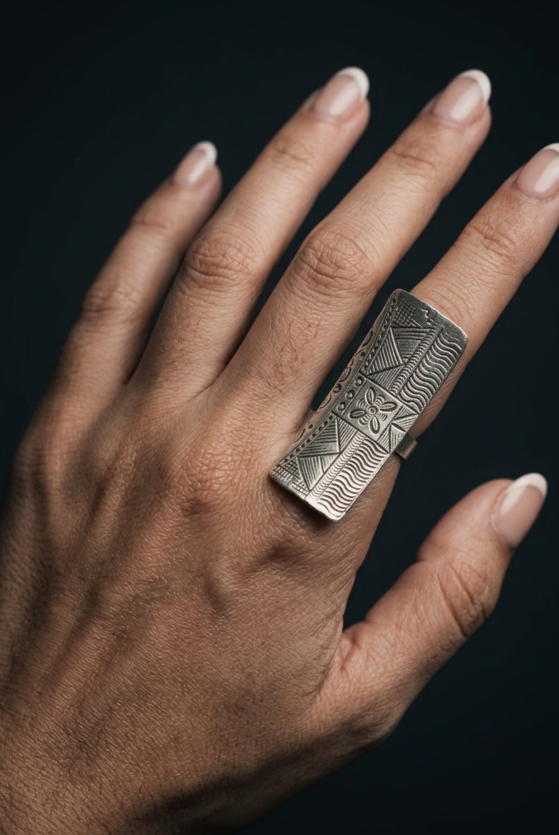 Teri Zamak Ring