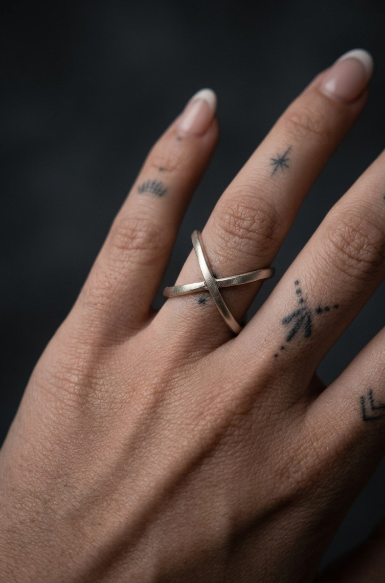 Lekha Zamak Ring