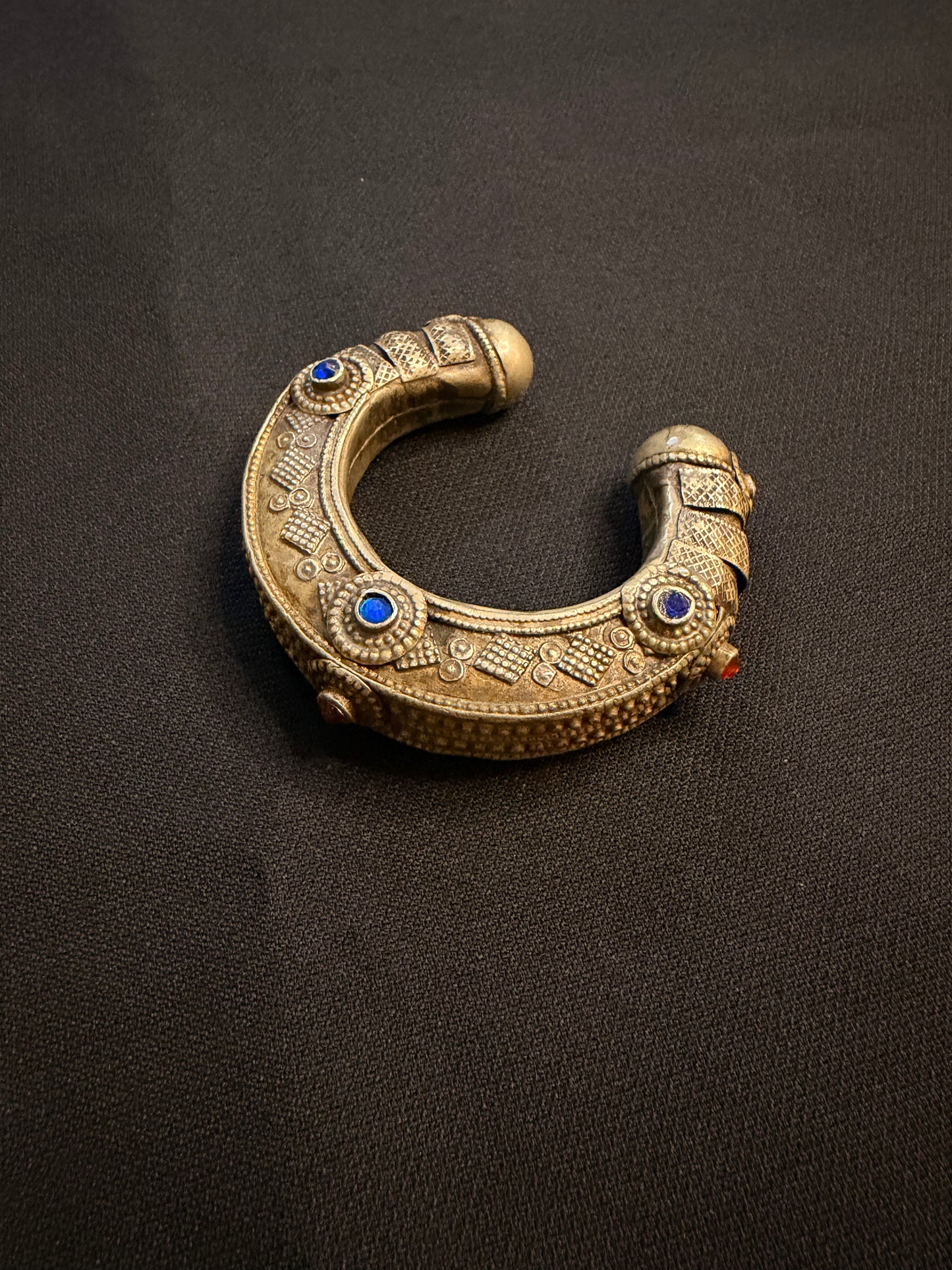 Harini Afghan Kada