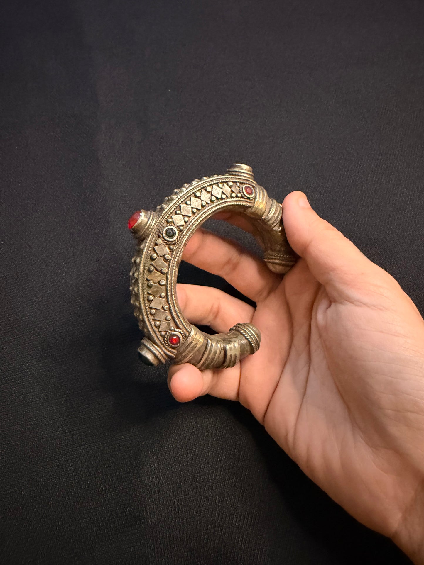 Lavi Afghan Kada