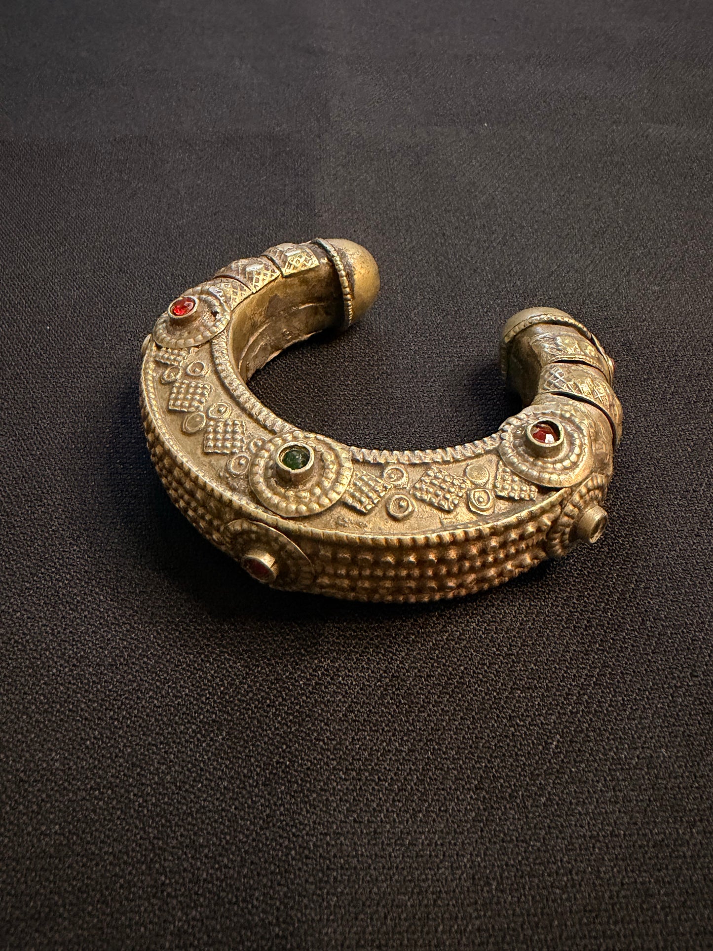Tyla Afghan Kada