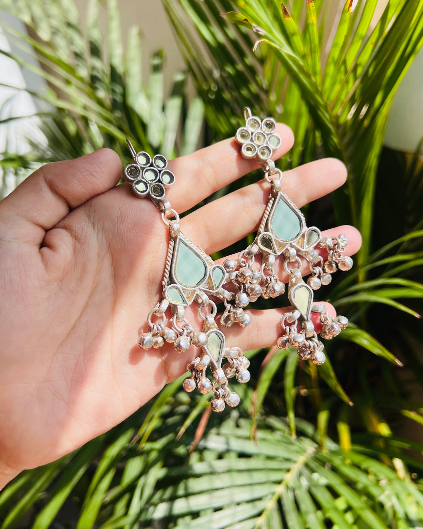 Yuhima Glass Earrings
