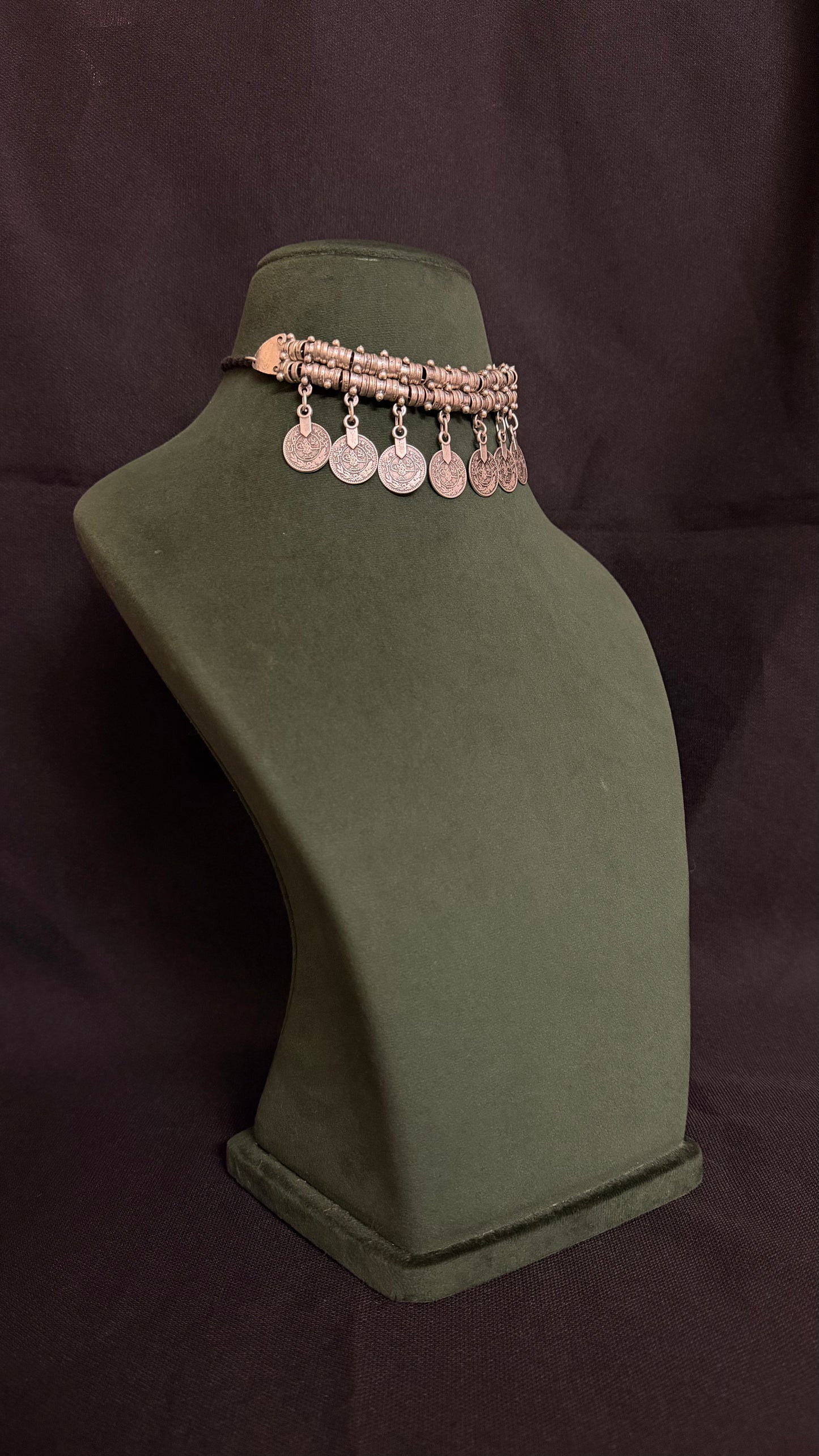 Inaya Zamak Choker