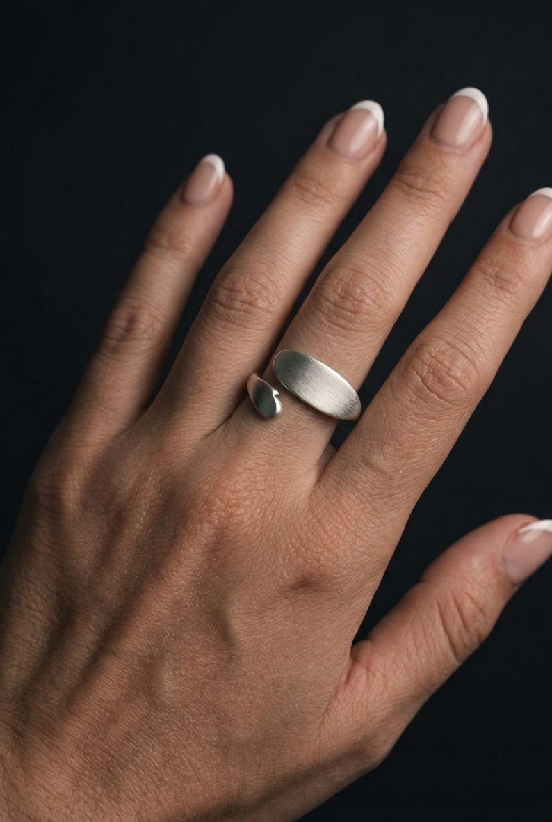 Afreen Zamak Ring
