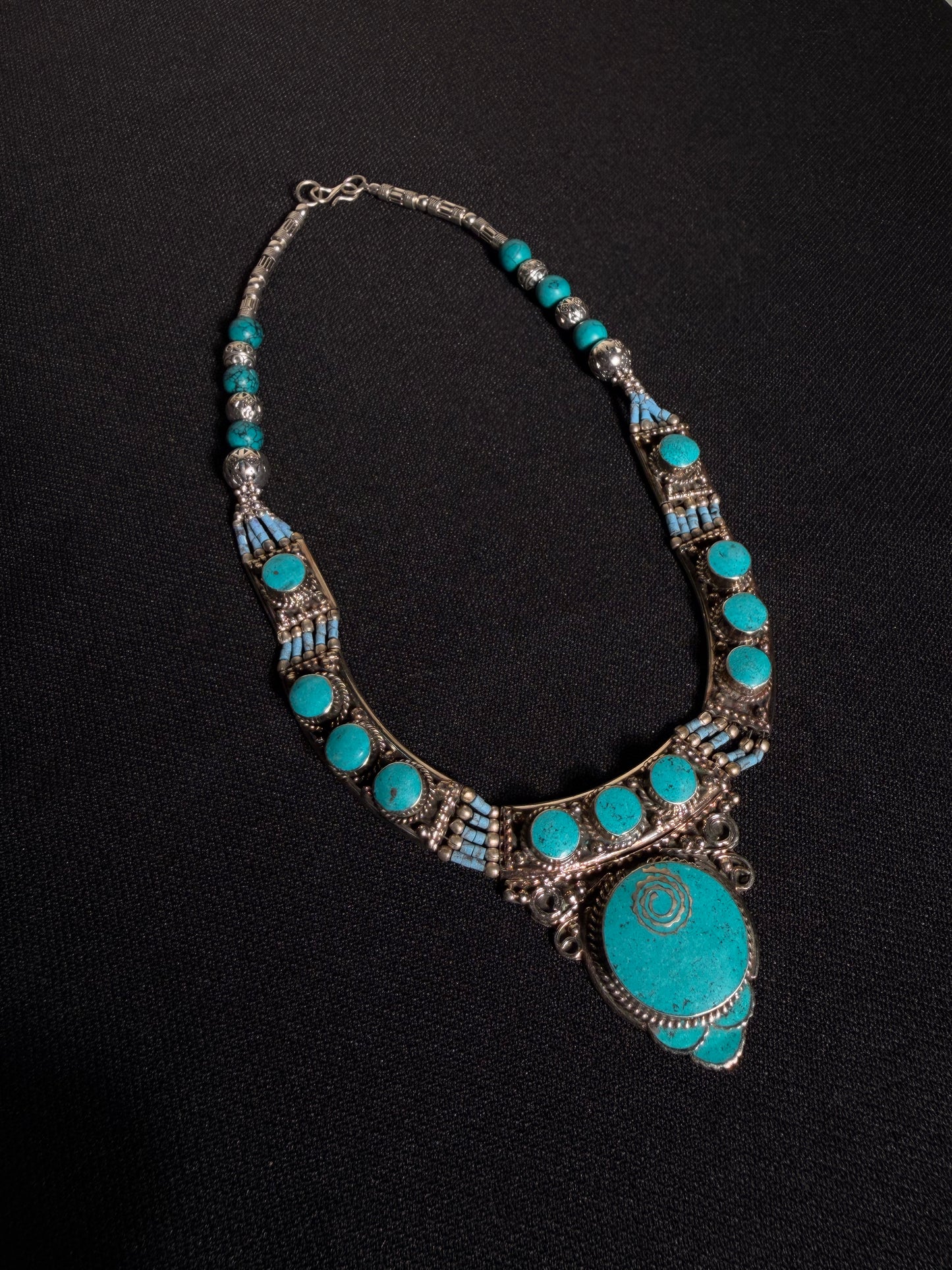 Yaadein Nepali Necklace