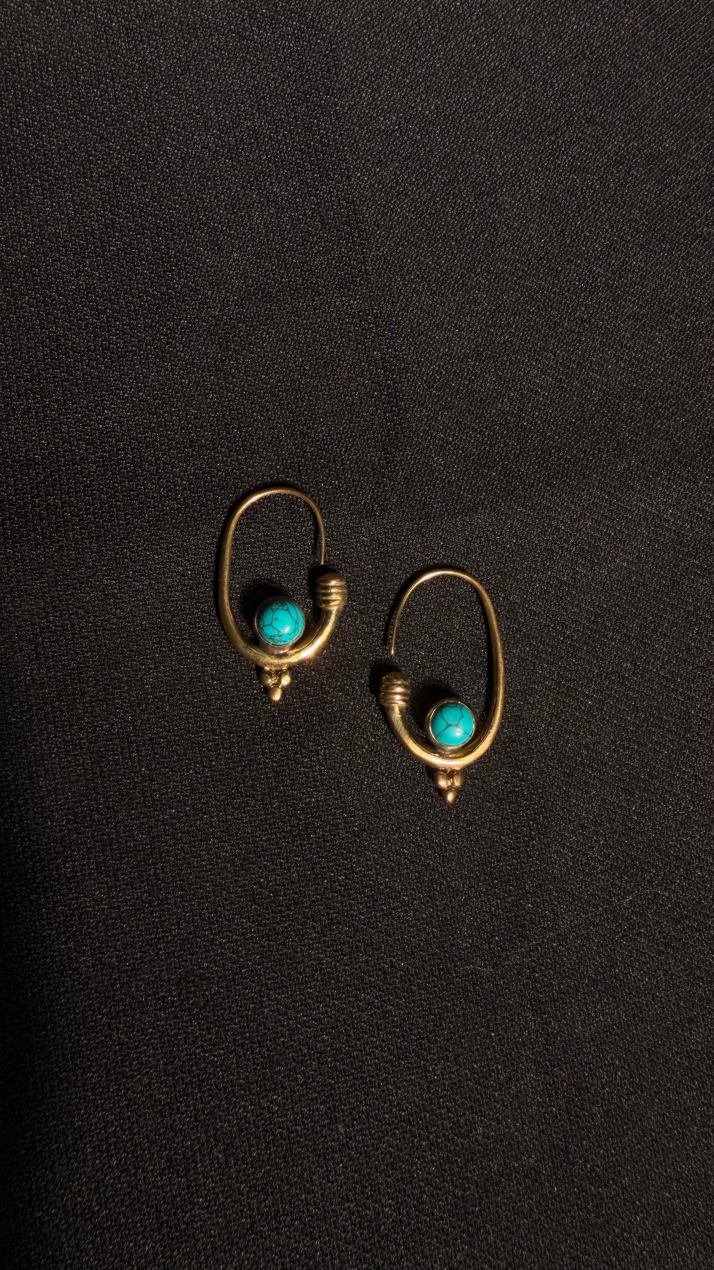 Oitra Brass Earrings