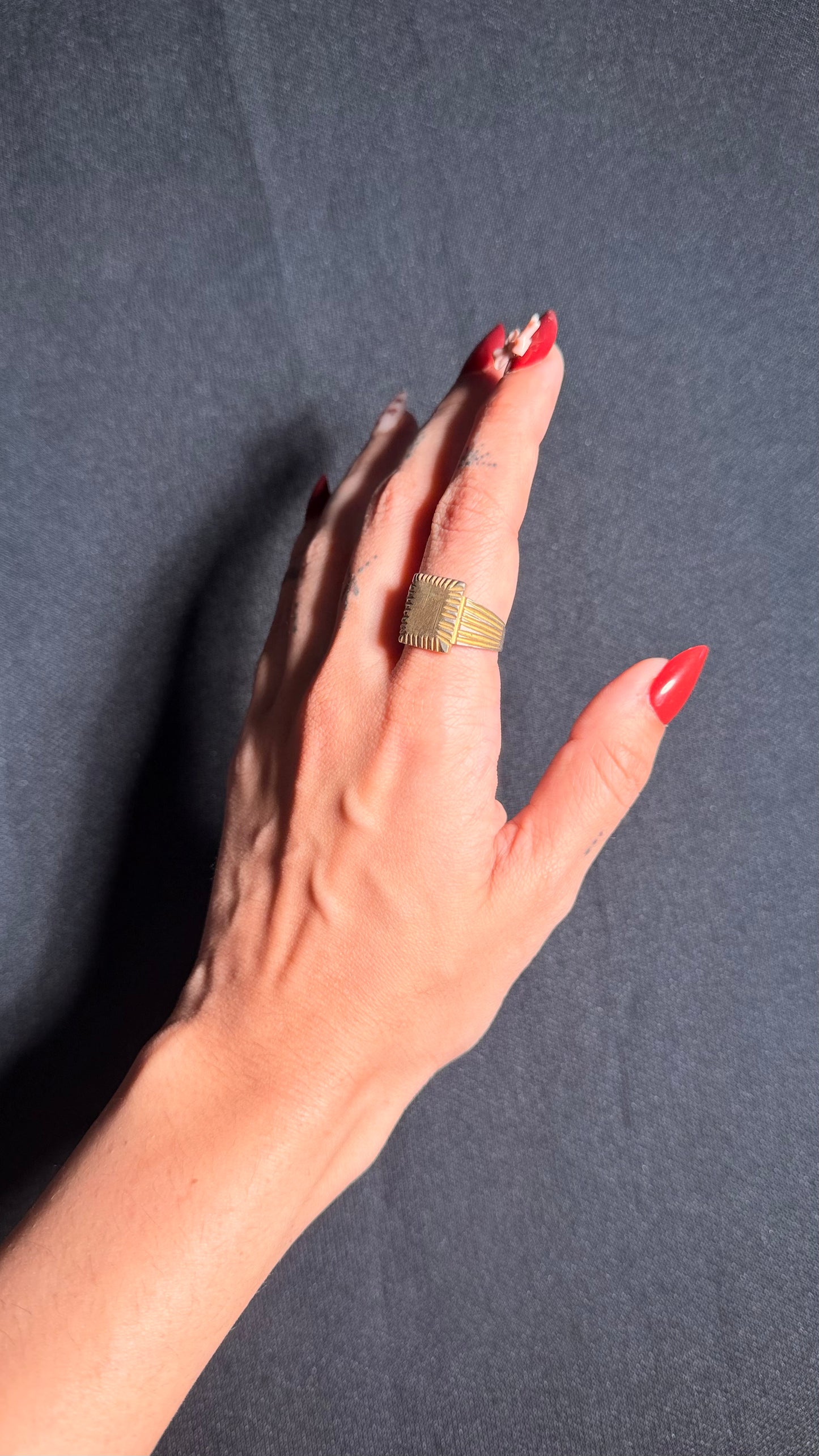Aarna Vintage Ring