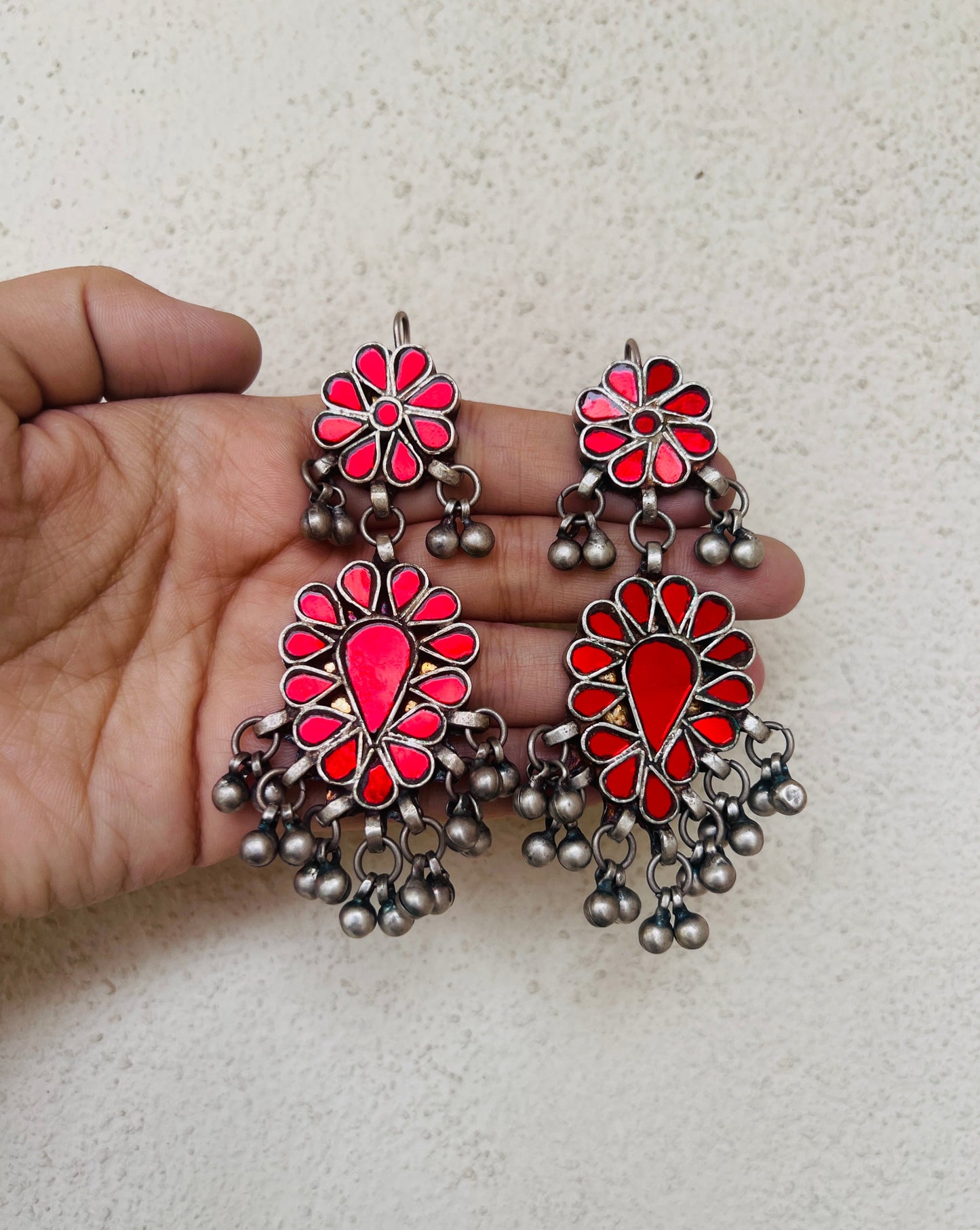 Laazmi Glass Earrings