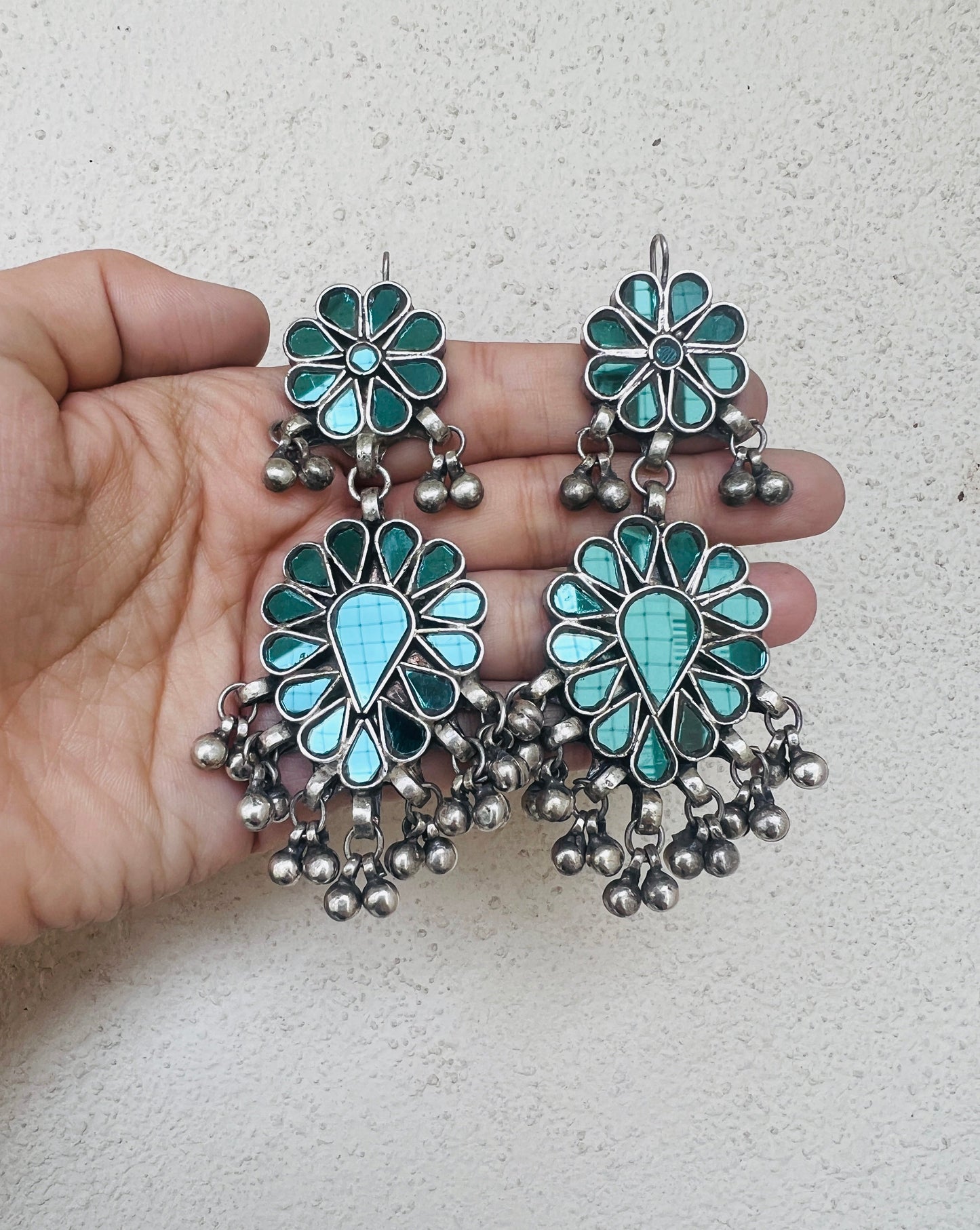 Laazmi Glass Earrings