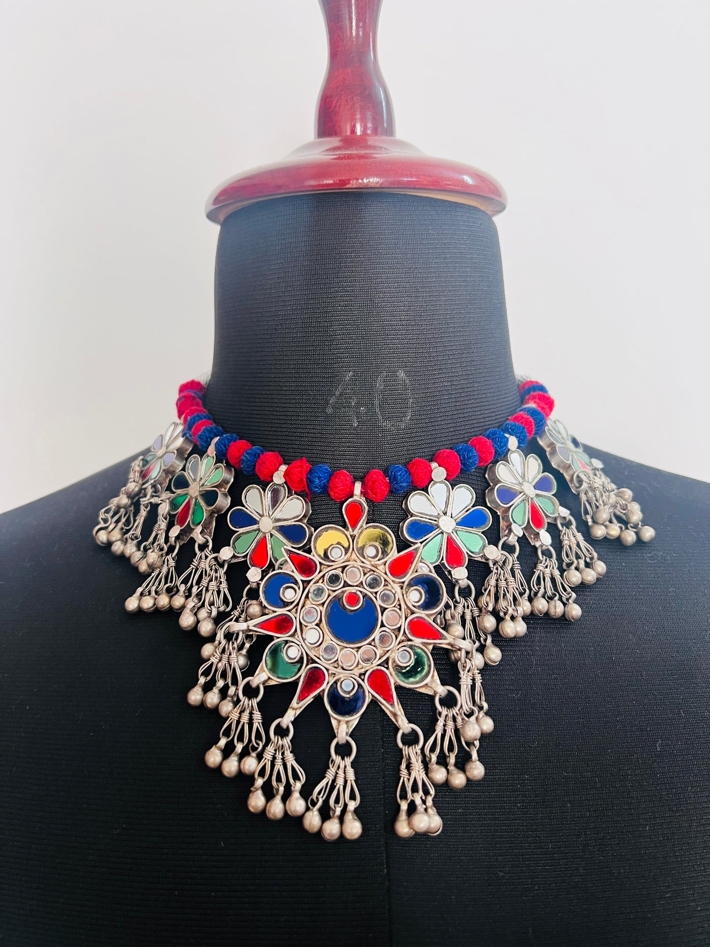 Maqbool Glass Necklace