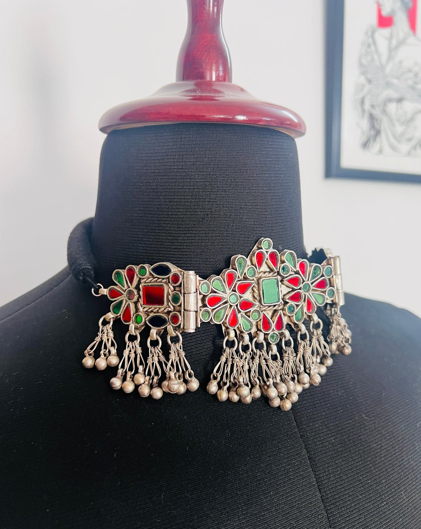 Gulmohar Glass Choker Set