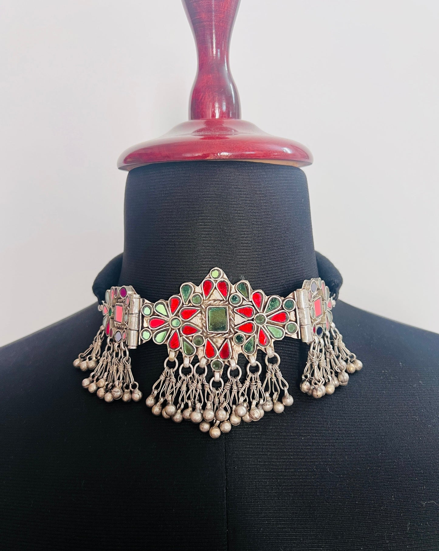 Gulmohar Glass Choker Set